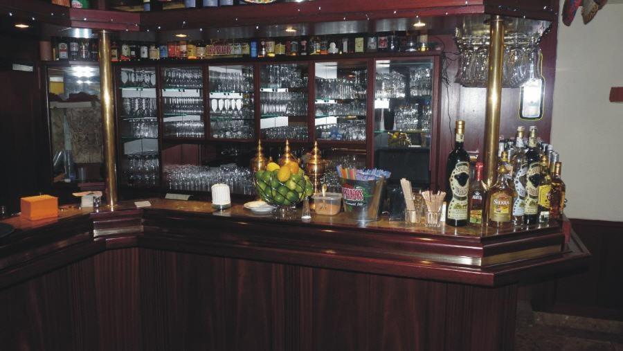 Hotel Central Restaurant El Barrio Grevenbroich Dış mekan fotoğraf